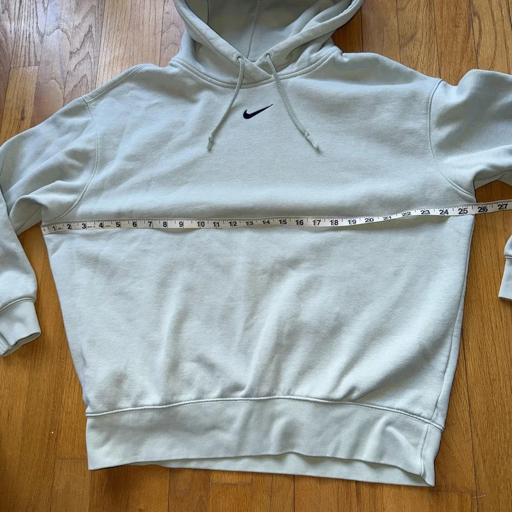 Nike Hoodie M Mint Green Club Fleece Pullover Sweatshirt Embroidered Swoosh Logo